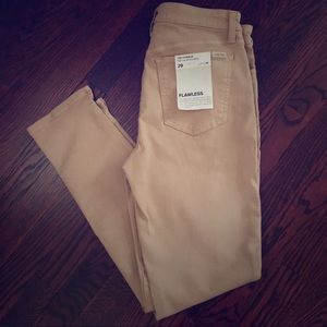 Joe’s Jeans Charlie Skinny - NWT